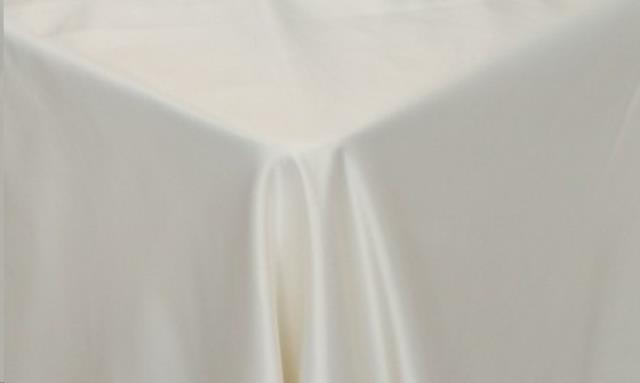 Rental store for IVORY LAMOUR in Calgary AB